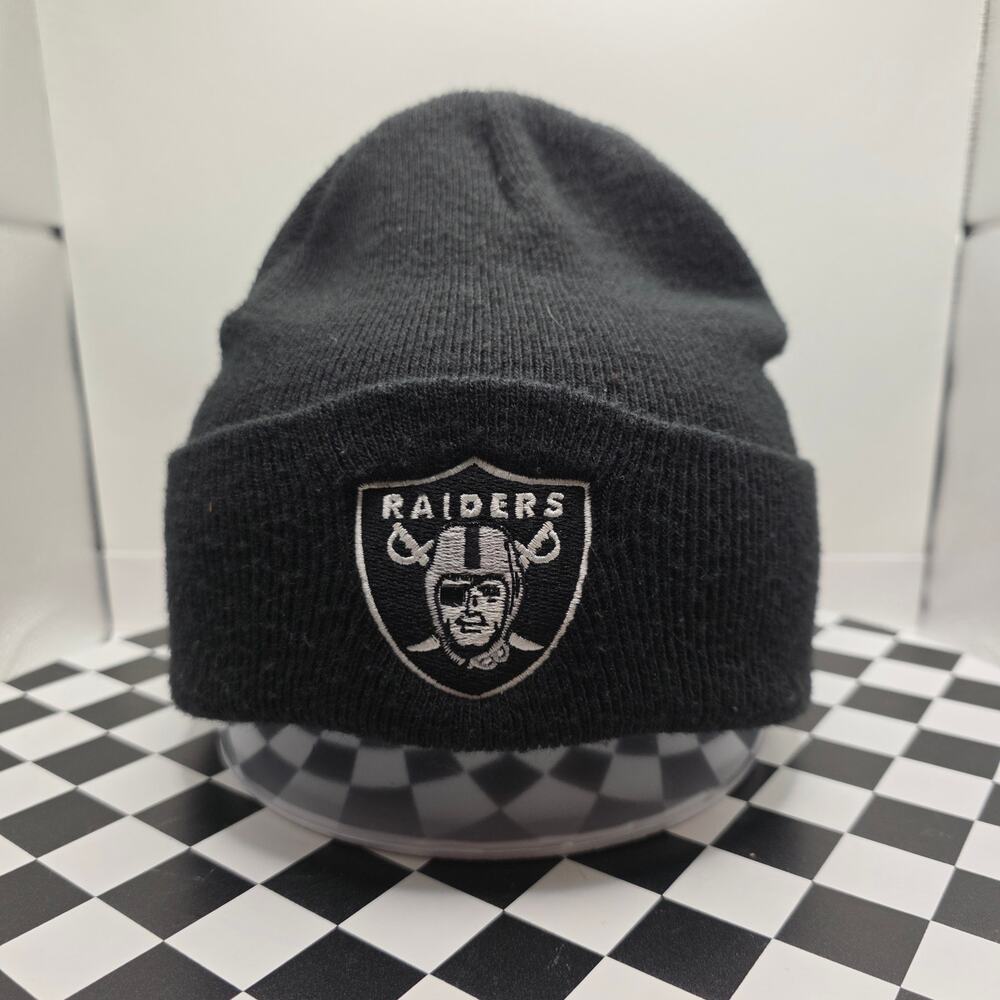 Vintage Y2K Reebok Oakland Raiders NFL Cuffed Knit Beanie Hat Black